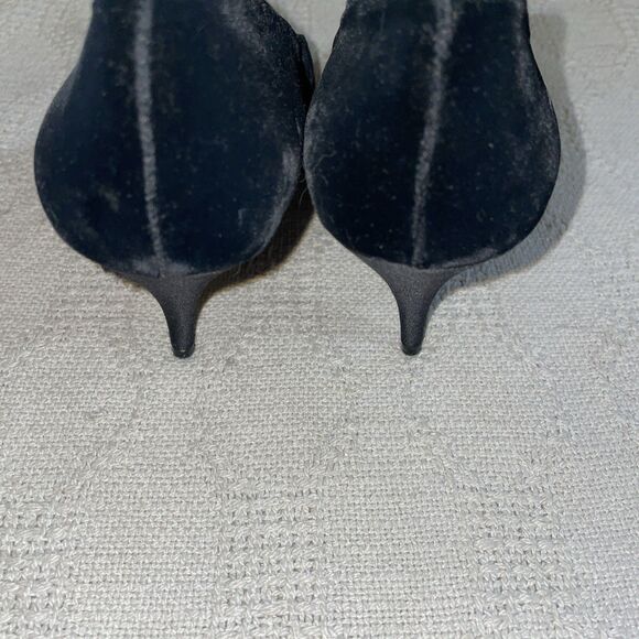Stuart Weitzman Women’s Dress Pumps Size 7.5 B Black Velvet Going Out Party - Picture 10 of 12